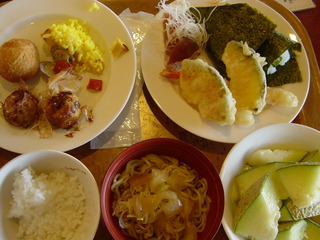夕食バイキング